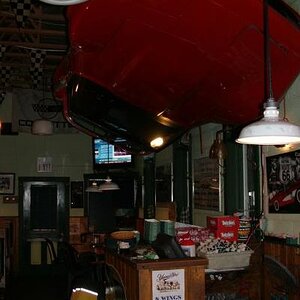 quaker steak4