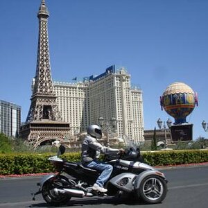 Paris LV