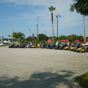 First meet and greet Leesburg Fl 7-10-10 
johnnyg,danG,inspectorgadget,recon,cleanandgreen,annieleilani,wheeler,effgjamis,spyder30517,thespyderrwyder,