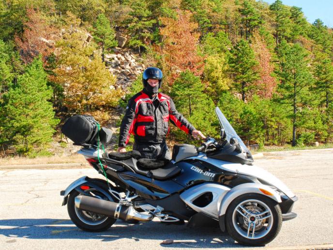Arkansas Trip - 4 days, 800 miles in October 2008, the fall colors were beautiful along a ridge in the Ouachita Mtns.  Temp was 48 deg F., thus the sk