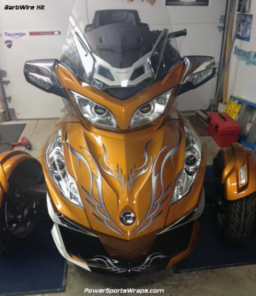 Barbwire 101 Silver / Black 3D accents looks great on the new Cognac or all other Spyder colors.