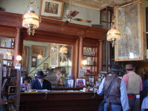 Bird Cage Bar