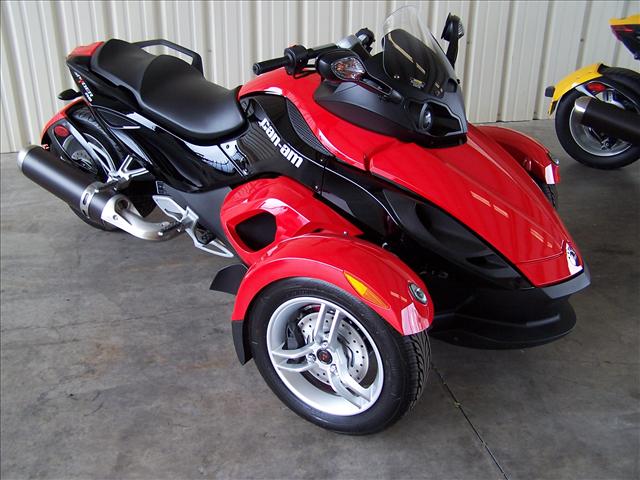 Cat's Can Am