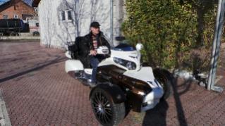 Divan novembarski dan 004 (320x180)