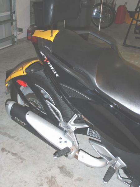 footpeg backrest