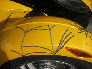 FRONT RIGHT SIDE FENDER - Graphic Kit 1 - www.autotrimdesign.com