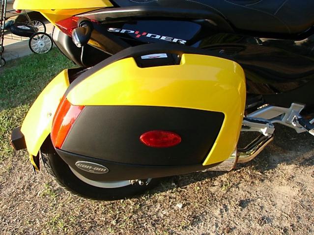 Hard saddle bags