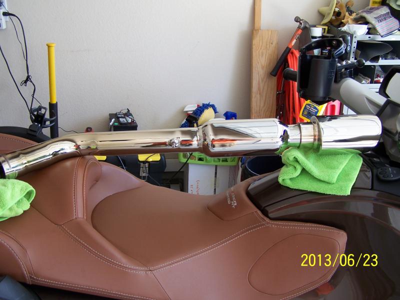 junk exhaust system (spyderattitude).
turned YELLOW within a mo.