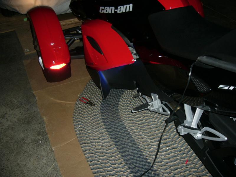 left accent light