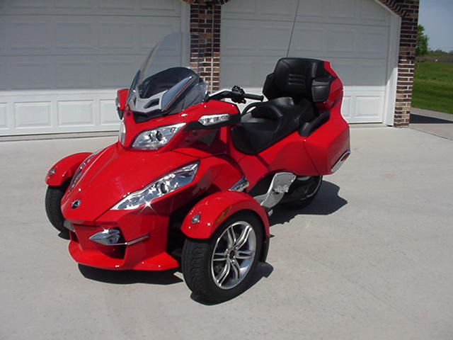 MVC 015S