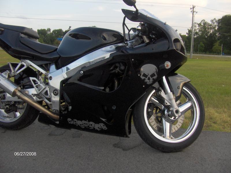MY 1997 ZX7R