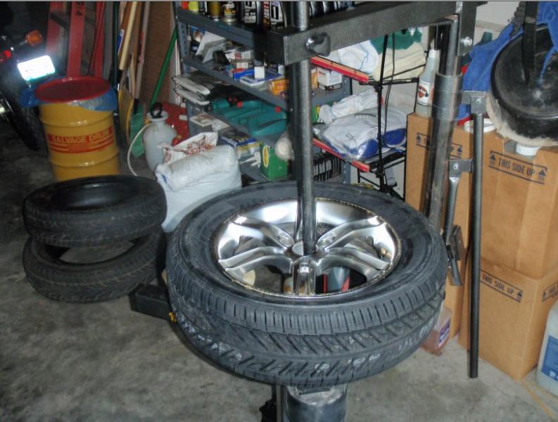 No-mar tire changer to the rescue