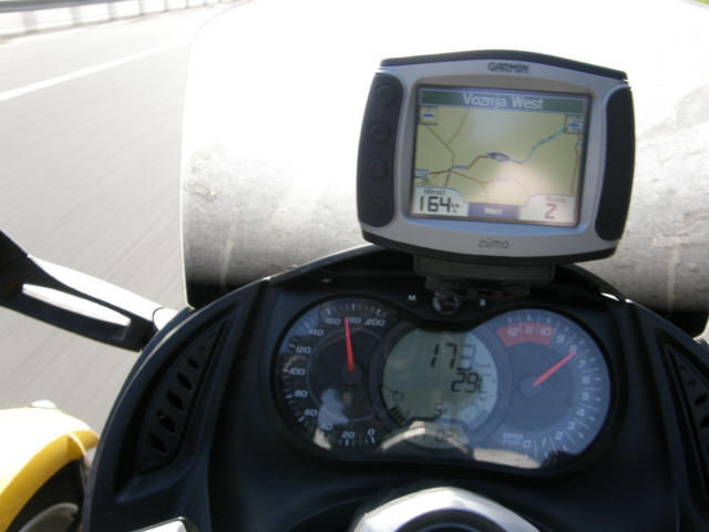 RS P6090223