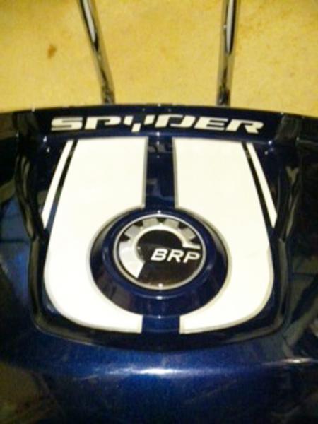 SPYDER text in reflective looks good and adds a safety feature as well