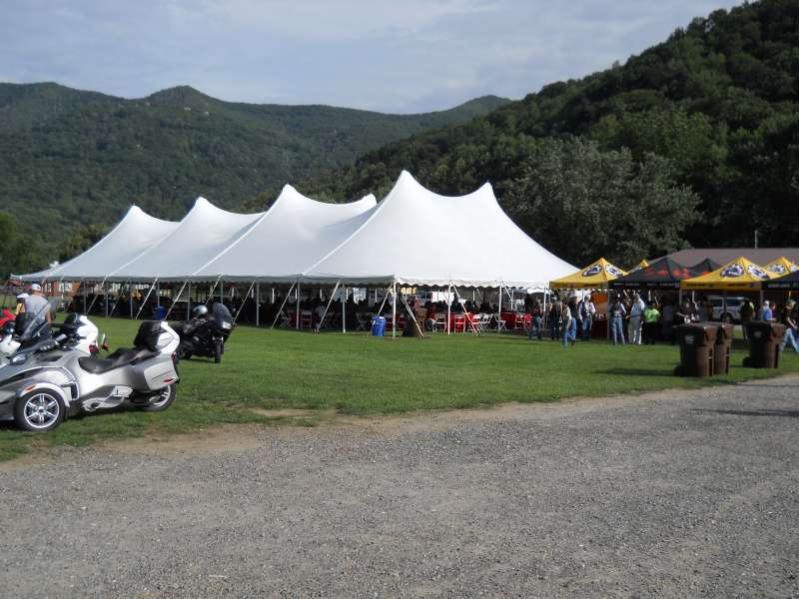 Waiting For the Crowd